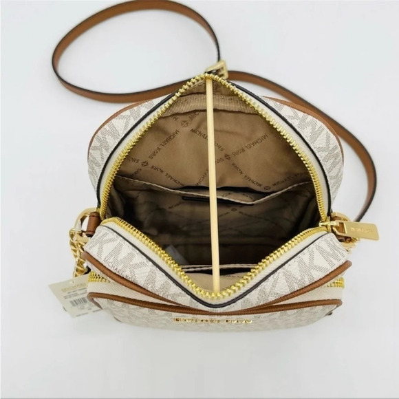 Michael Kors Medium NS Chain XBody Bag
Vanilla/Brown - Picture 10 of 12